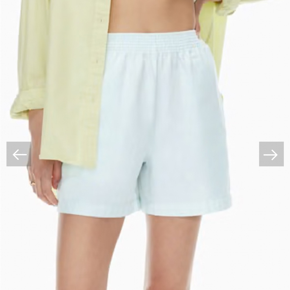 Wilfred Free Aritzia Women's Nova 5” Shorts Light Blue Size Medium NWOT